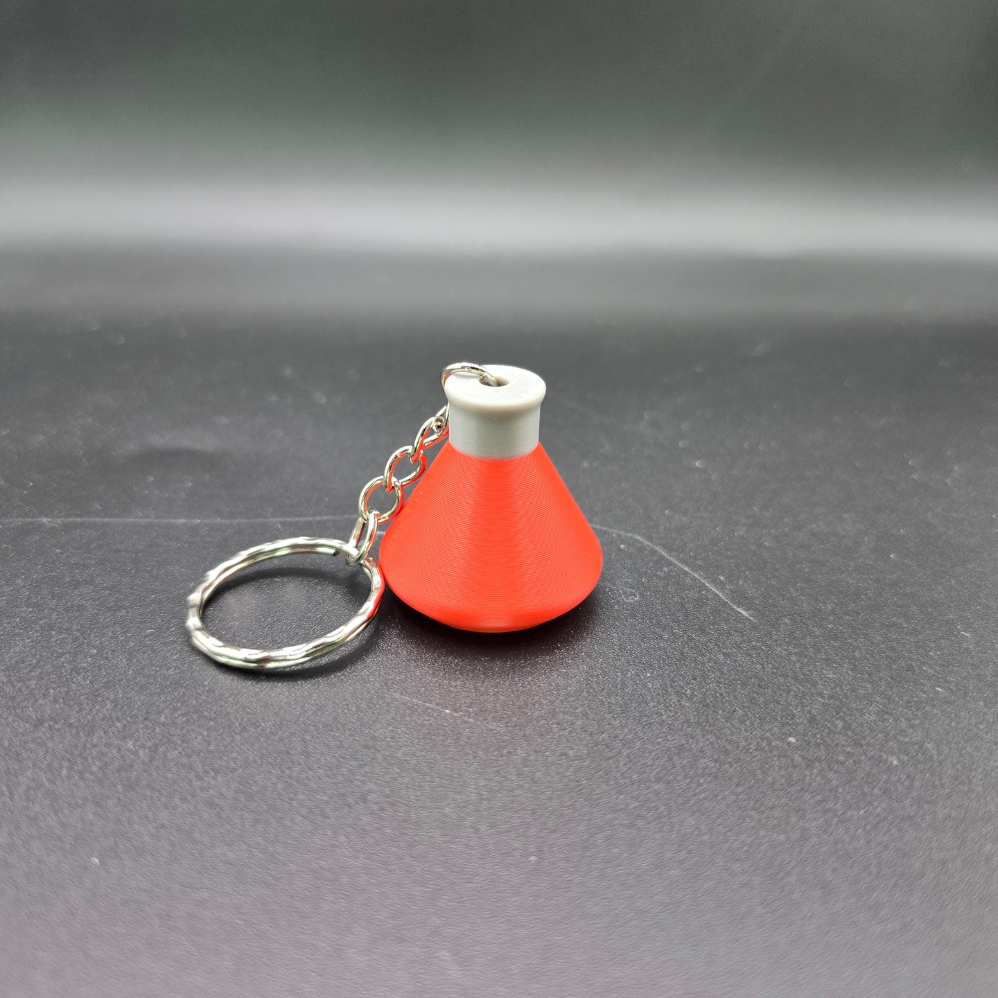 Factorio Science Flask Keyrings - Cool Gaming Stuff