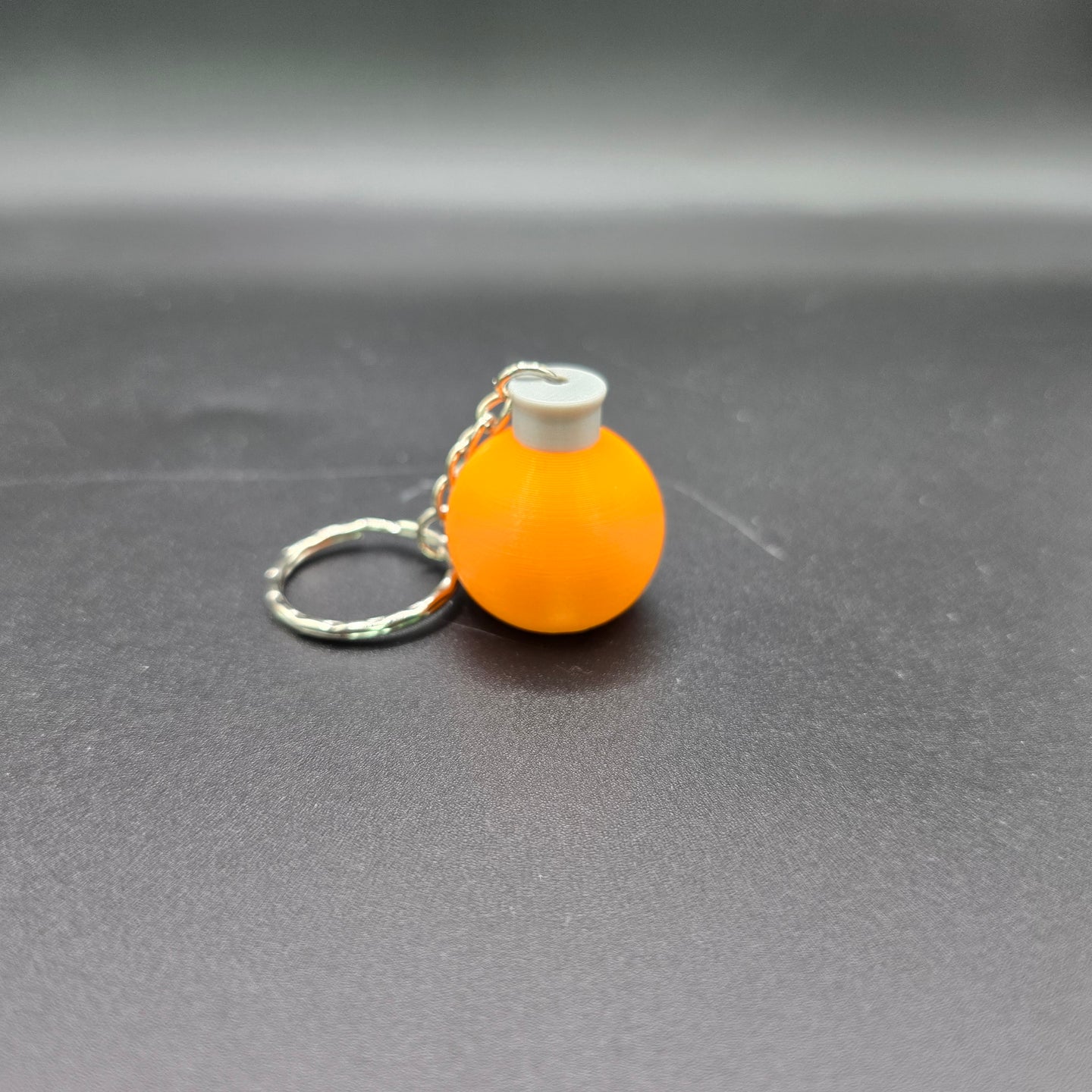 Factorio Science Flask Keyrings - Cool Gaming Stuff