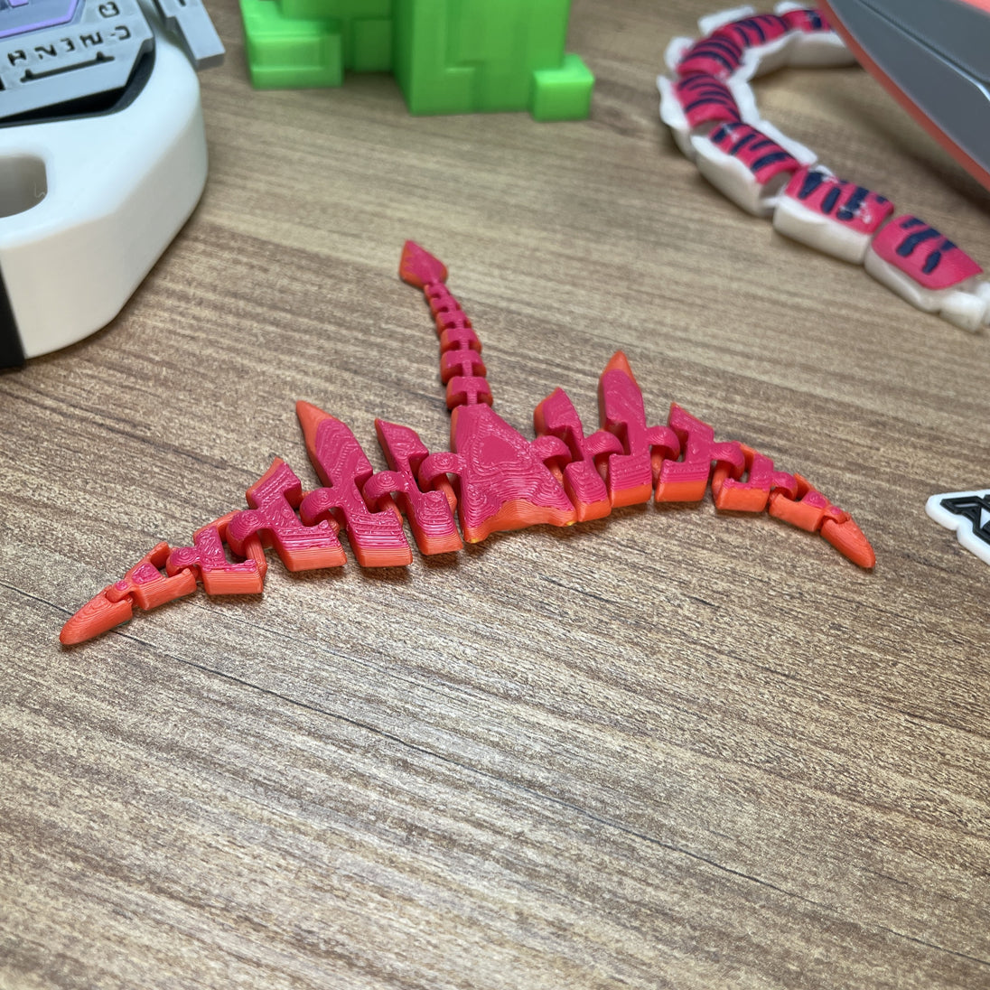 Full colour articulated Crimson Ray 3D print
