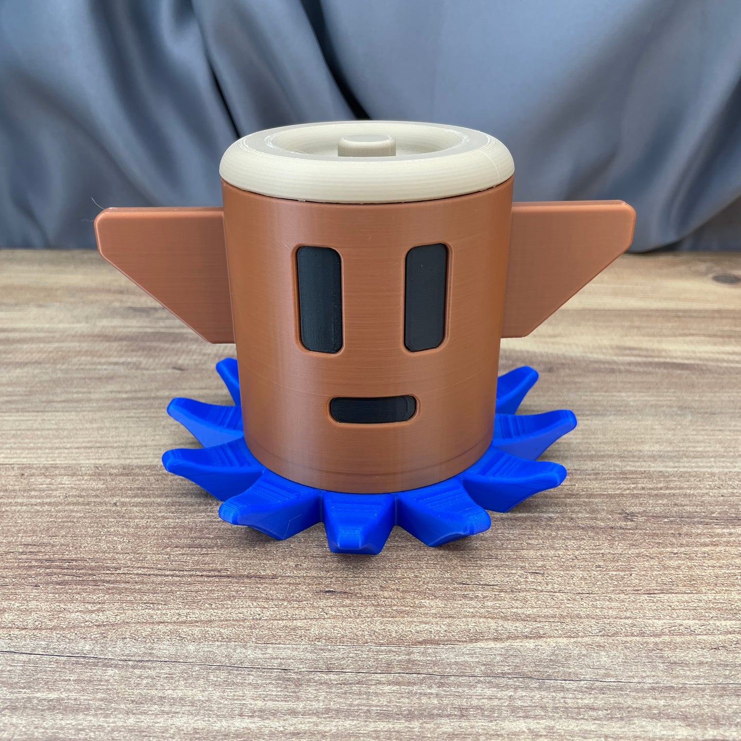 3d printed warp totem container gaming accessory beach