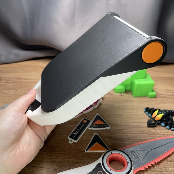 3D printed Subnautica wiring kit collectible