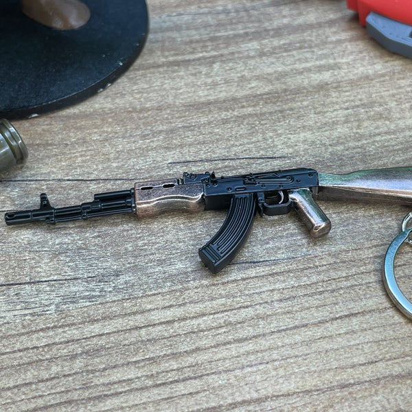 AK-74 assault rifle keyring metal collectible