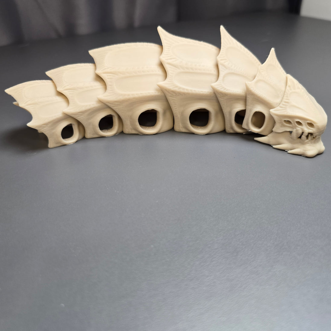 Ancient Skeleton Articulated Toy – Subnautica Lore Replica