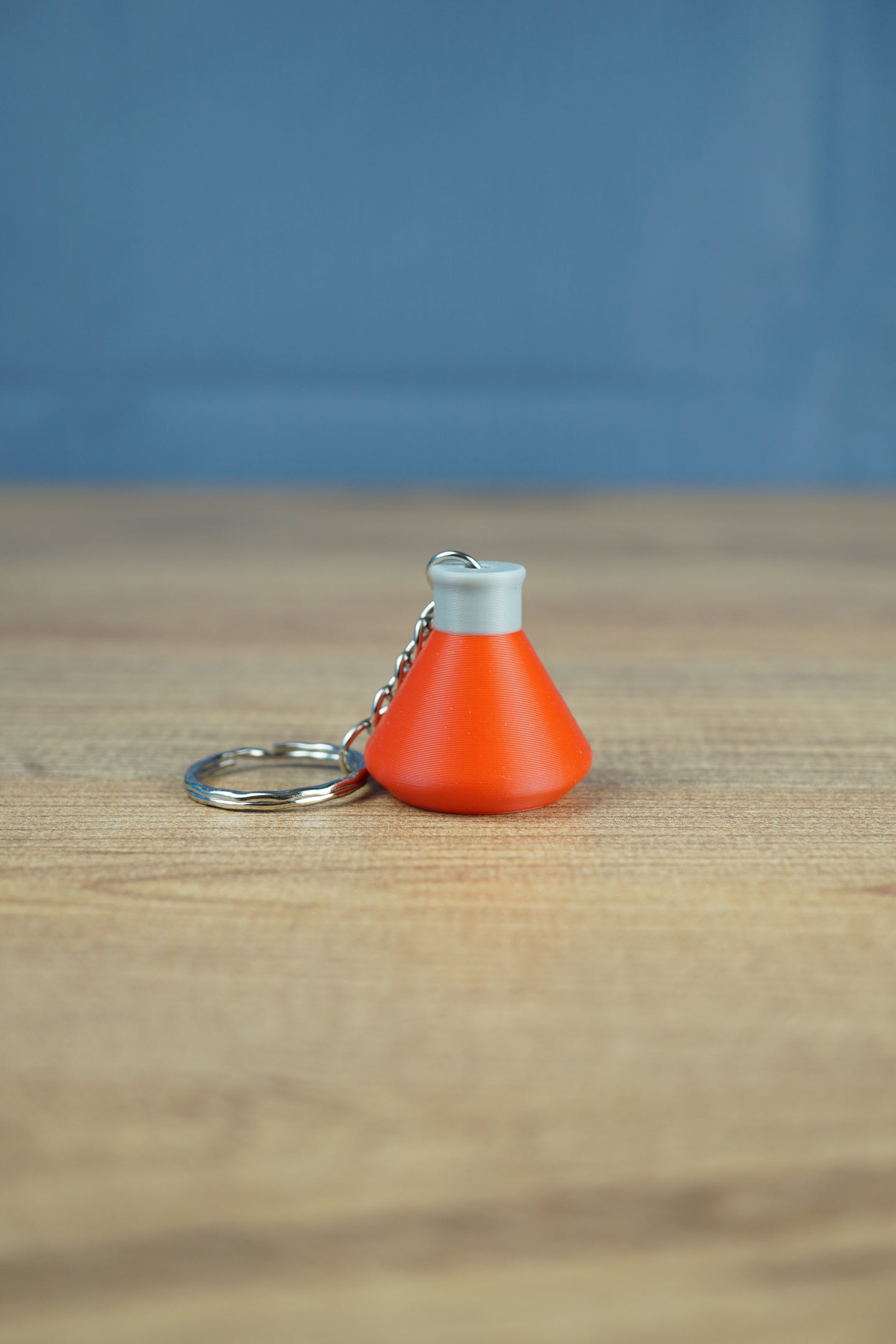 Factorio automation science pack keyring red flask