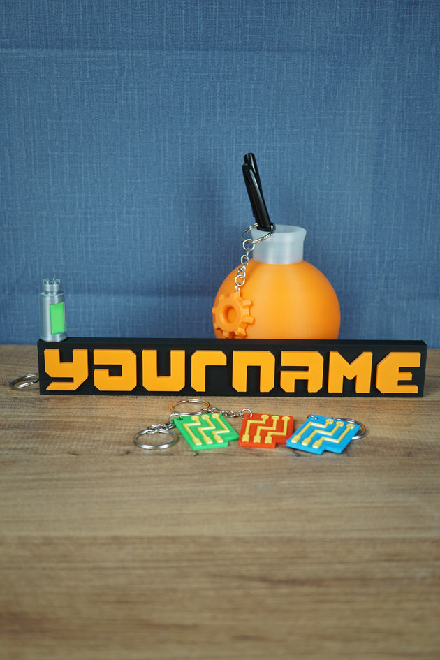 factorio gift bundle with nameplate keyring and pen pot