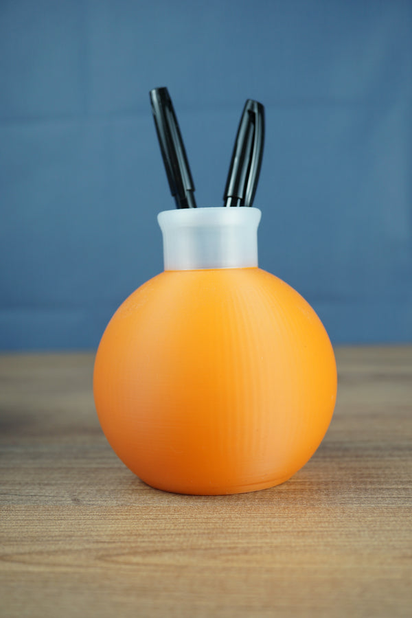 Factorio metallurgic science pack pen pot orange flask