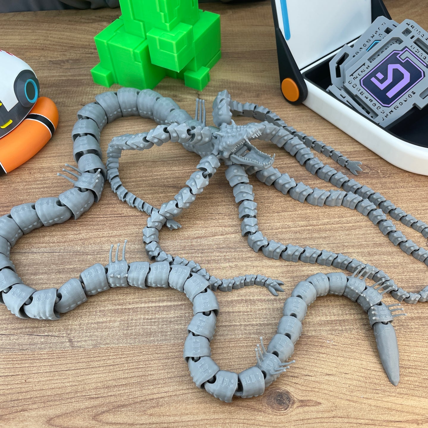 Full View of Gargantuan Leviathan Articulated Toy – Subnautica Fan Model Grey