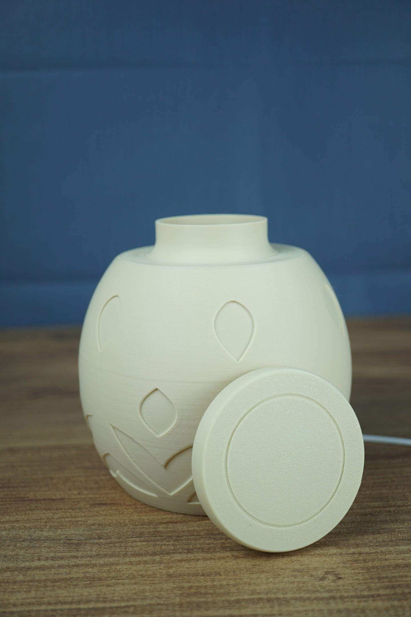 3D printed fantasy lamp with carved pattern beige finish