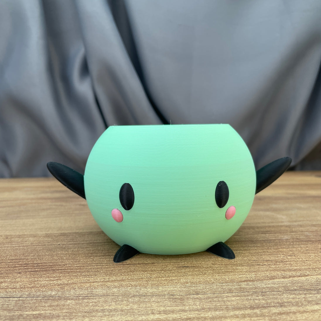 small 8cm junimo pot for desk plants