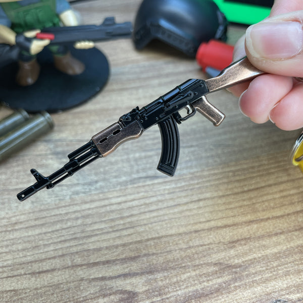 Miniature AK-74 rifle gamer keyring