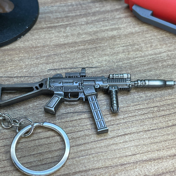 UMP .45 ACP modded submachine gun keyring