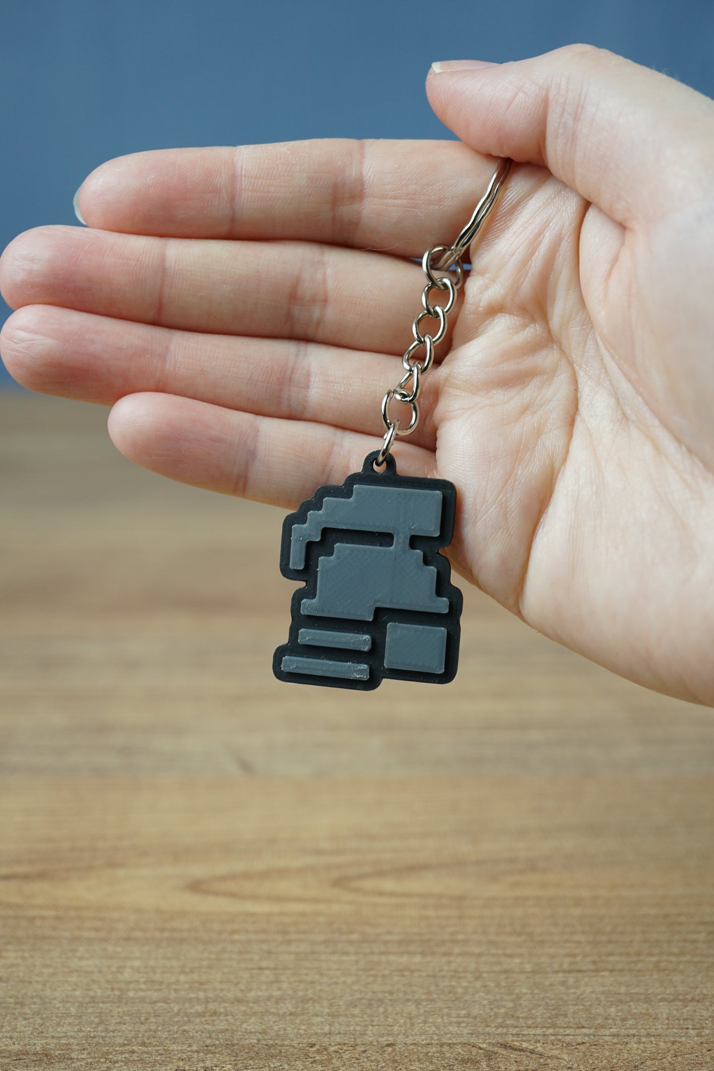 RuneScape Ironman gamer keyring display piece