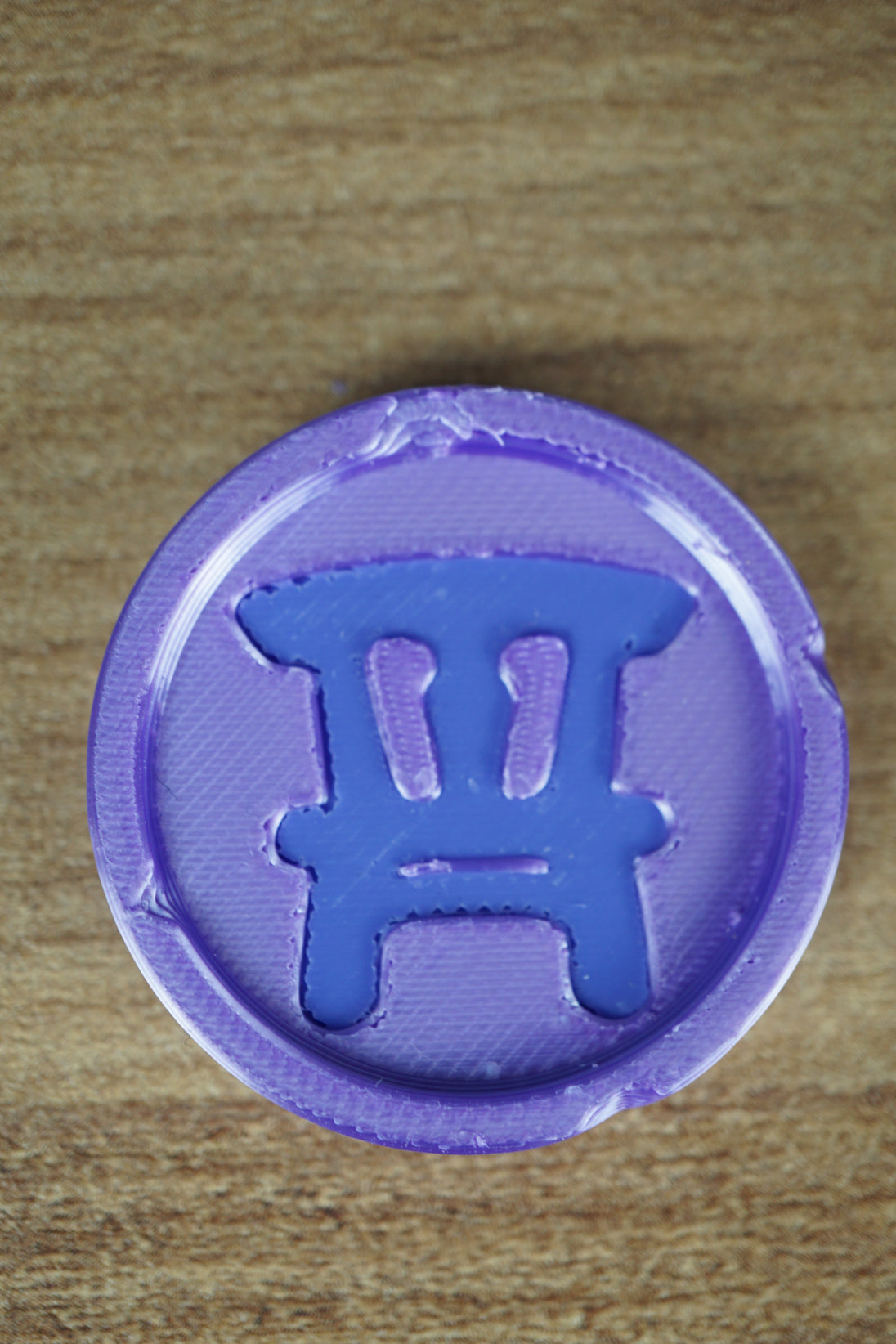 Palia furniture making medal keyring gaming accessory for keys backpack or desk decor