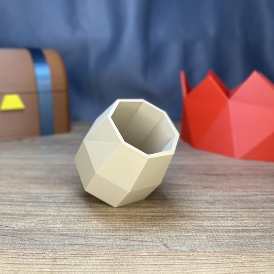 Pot of flour pen holder 