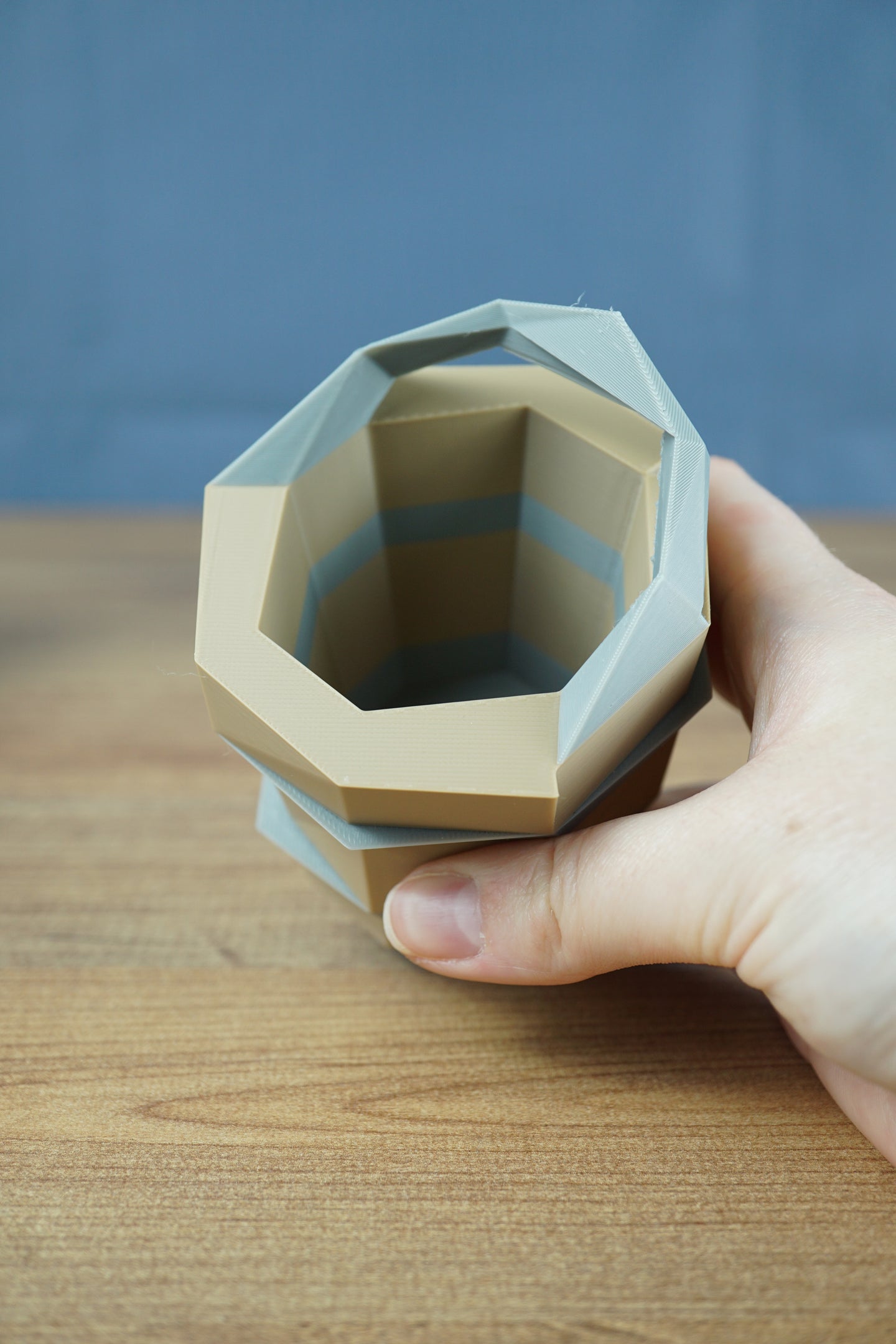 RuneScape bucket desk organiser pen holder