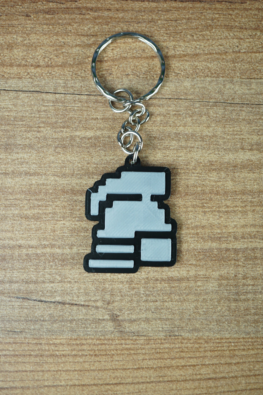 RuneScape Ultimate Ironman keyring silver helm collectible