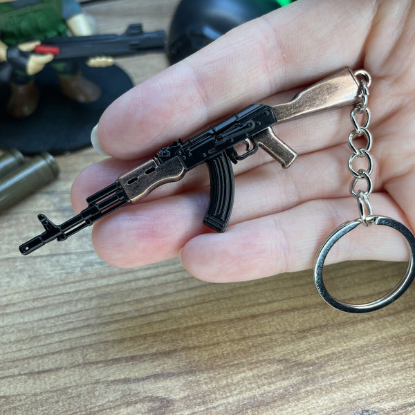 Tactical AK-74 rifle keychain for gamers