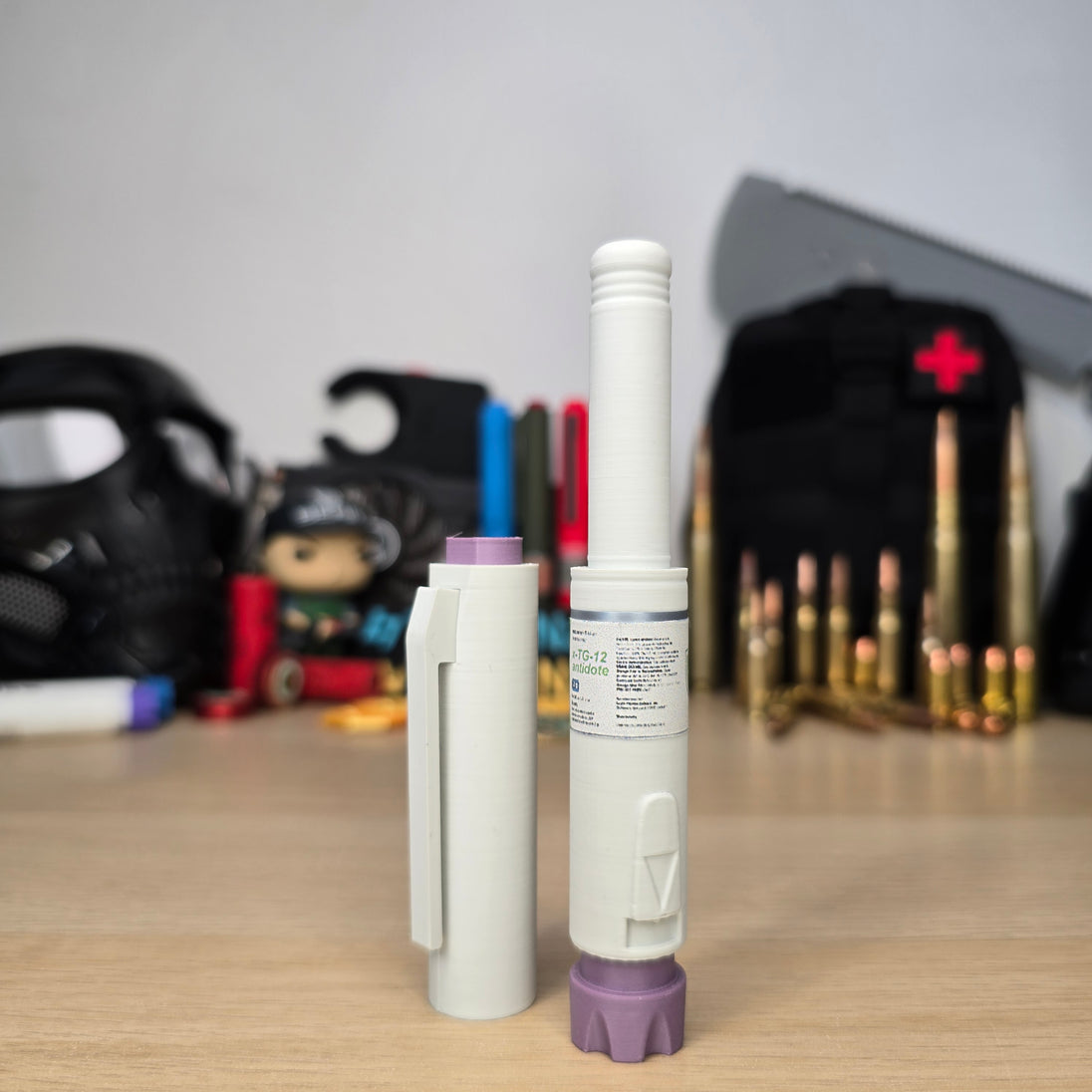 Stim Injector Replica XTG-12 antidote – Inspired by Escape From Tarkov
